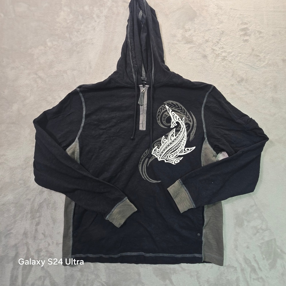 Crazy Shirts Mens Charcoal Grey Tribal Stingray Graphic Hooded T-Shirt Medium